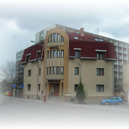 Hotel Forman Млада-Болеслав Экстерьер фото