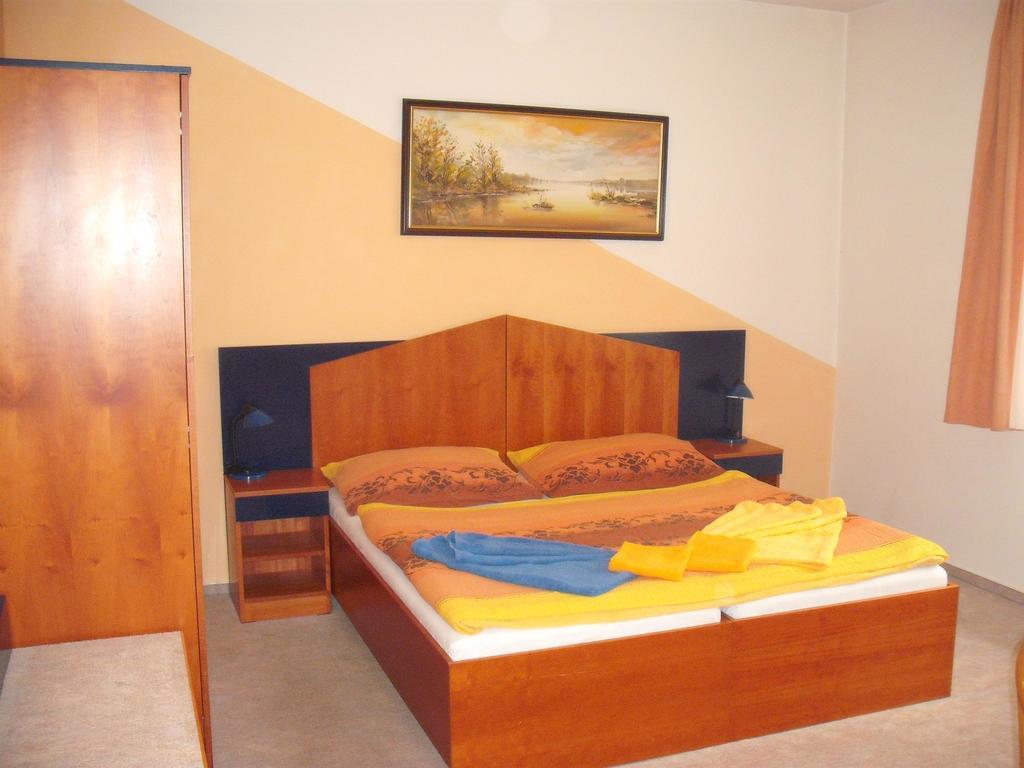 Hotel Forman Млада-Болеслав Номер фото